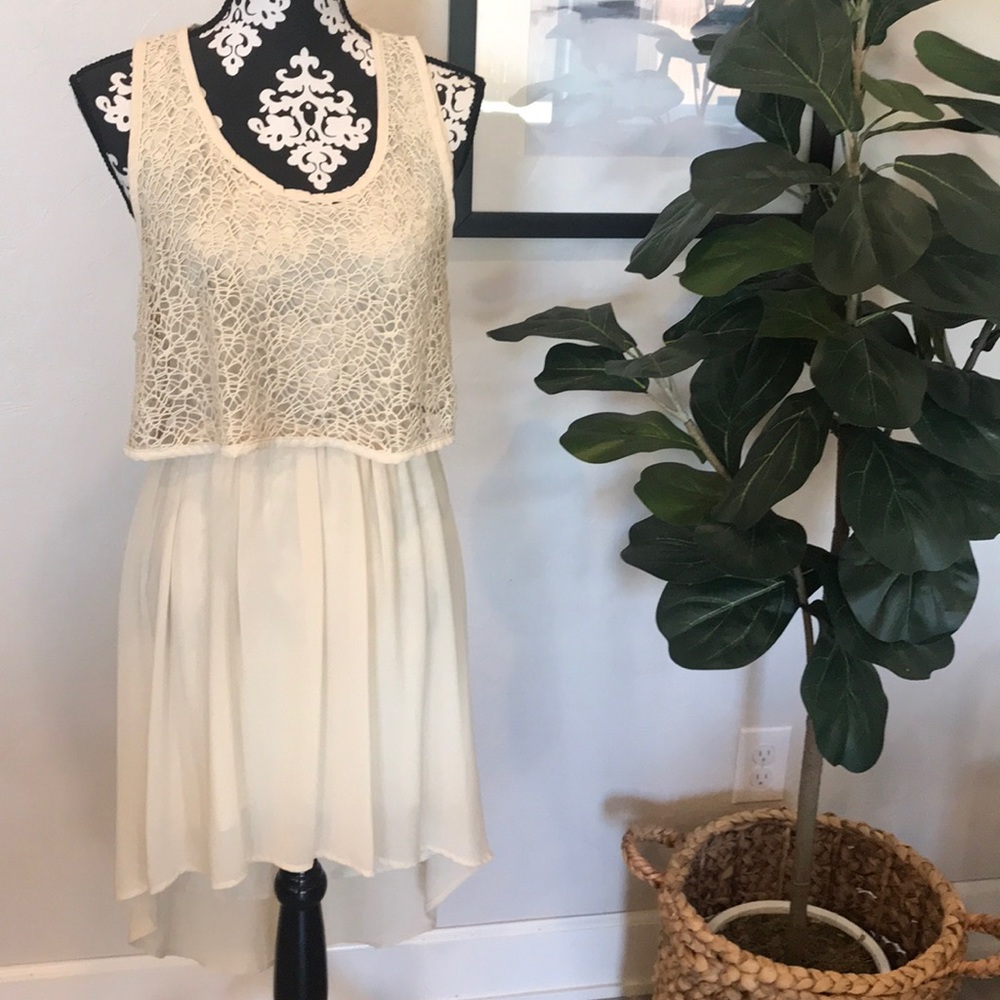 Jealous Tomato Ivory/Cream High-Low Dress Size M
